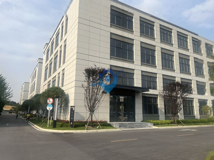 现房招租 可随时入住 可随时看房